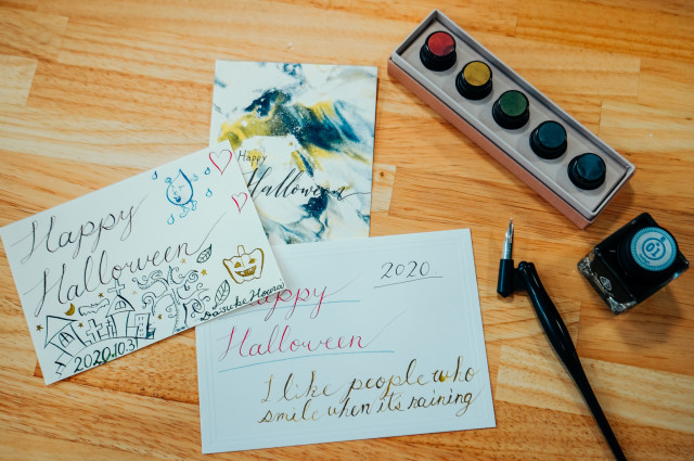芸術の秋 初心者でもおしゃれなメッセージカードを書けるカリグラフィーって Anna アンナ
