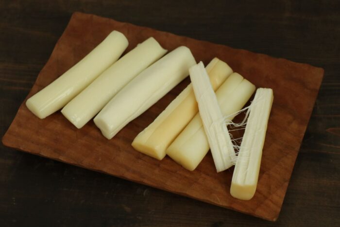 京丹波町・須知高校の生徒が作ったチーズ