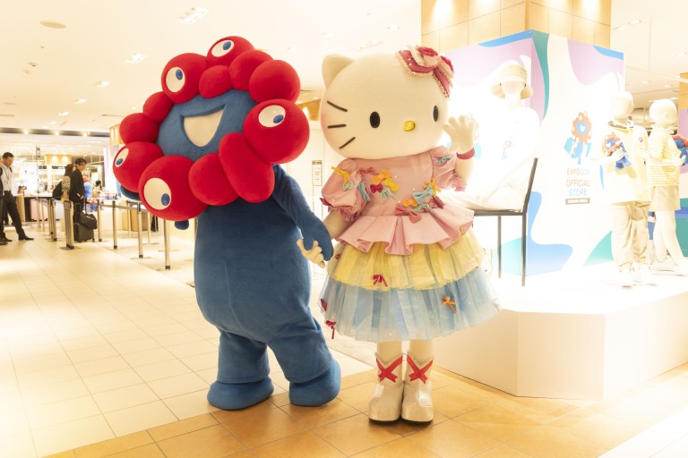 ミャクミャク&サンリオキャラクターズが登場【大丸梅田店】