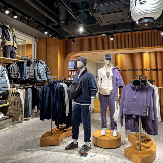 関西最大の「ルルレモン御堂筋」登場！スポーツウェアと体験型イベント  