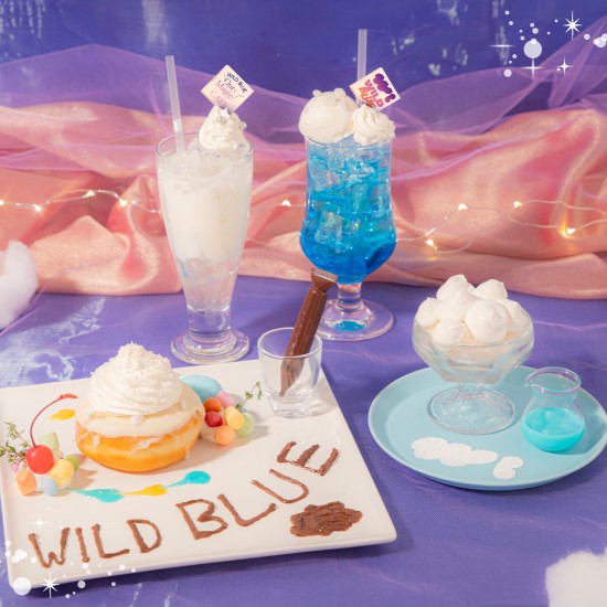 5人組ボーイズグループ「WILD BLUE」デビューを記念したテーマカフェが