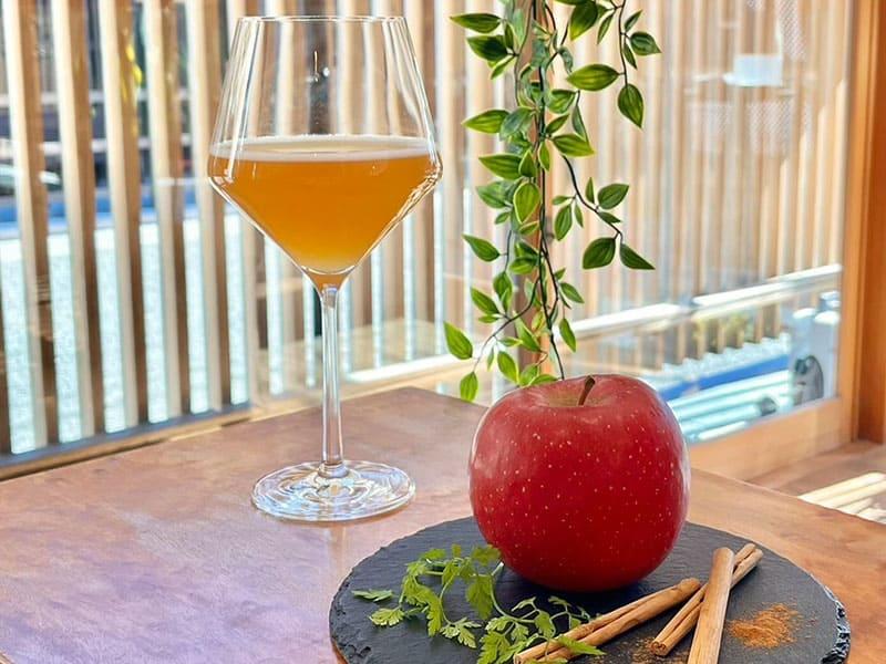 アップルシナモン(Belgian Tripel)