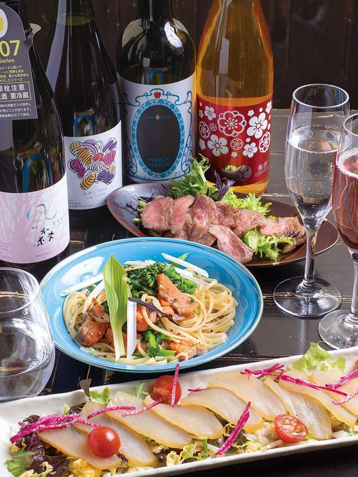 手前からカジキのスモーク、ニジマスのスモークと菜の花のパスタ、和牛の炙り