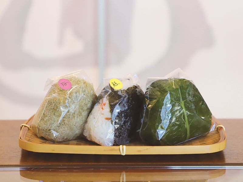 とろろ昆布
270円、鮭 300円、めはり 320円
