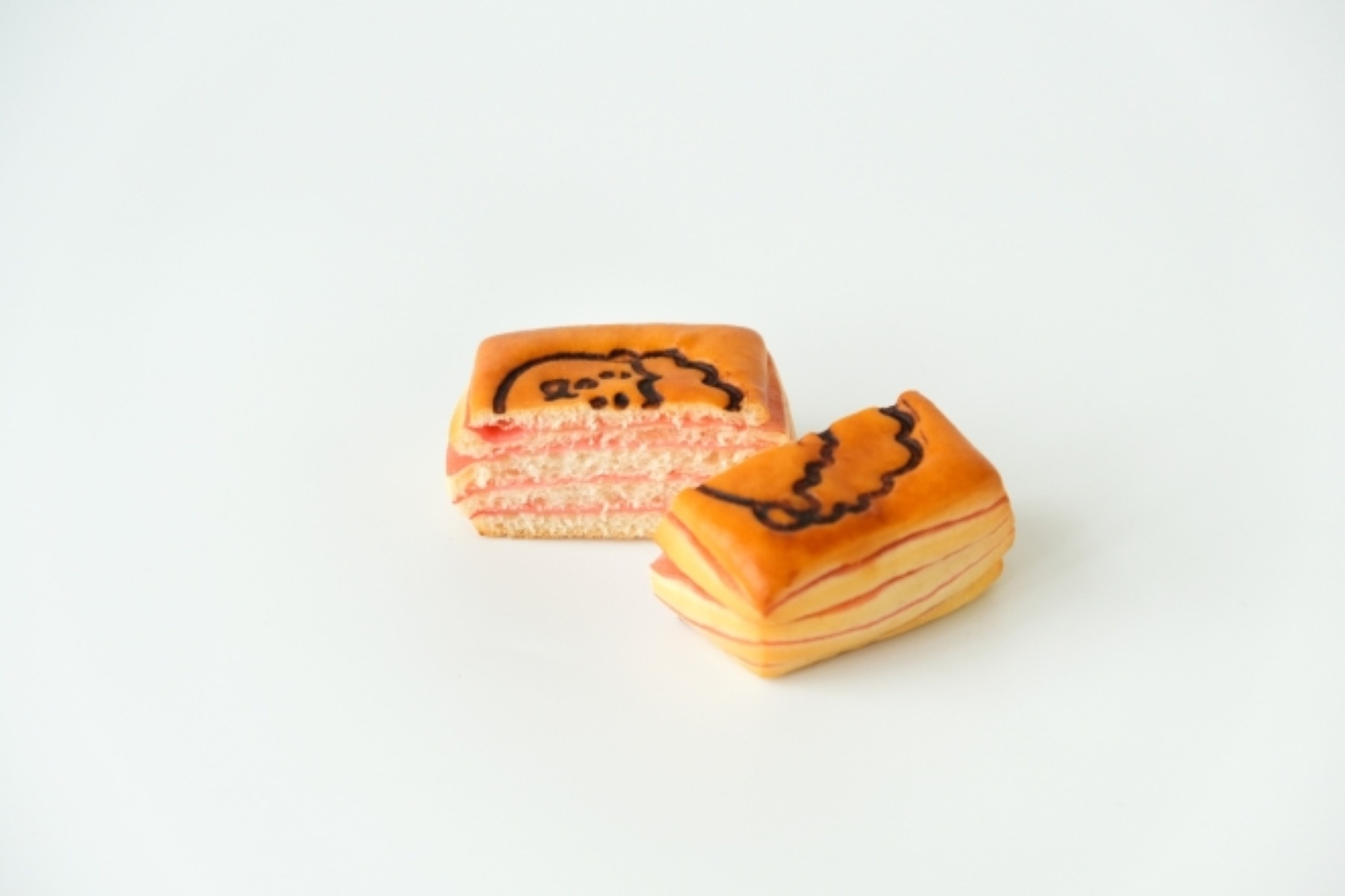 おかんさん専用 大阪土産「おかんパン」母の日限定いちご味！クックハウス全店・新大阪